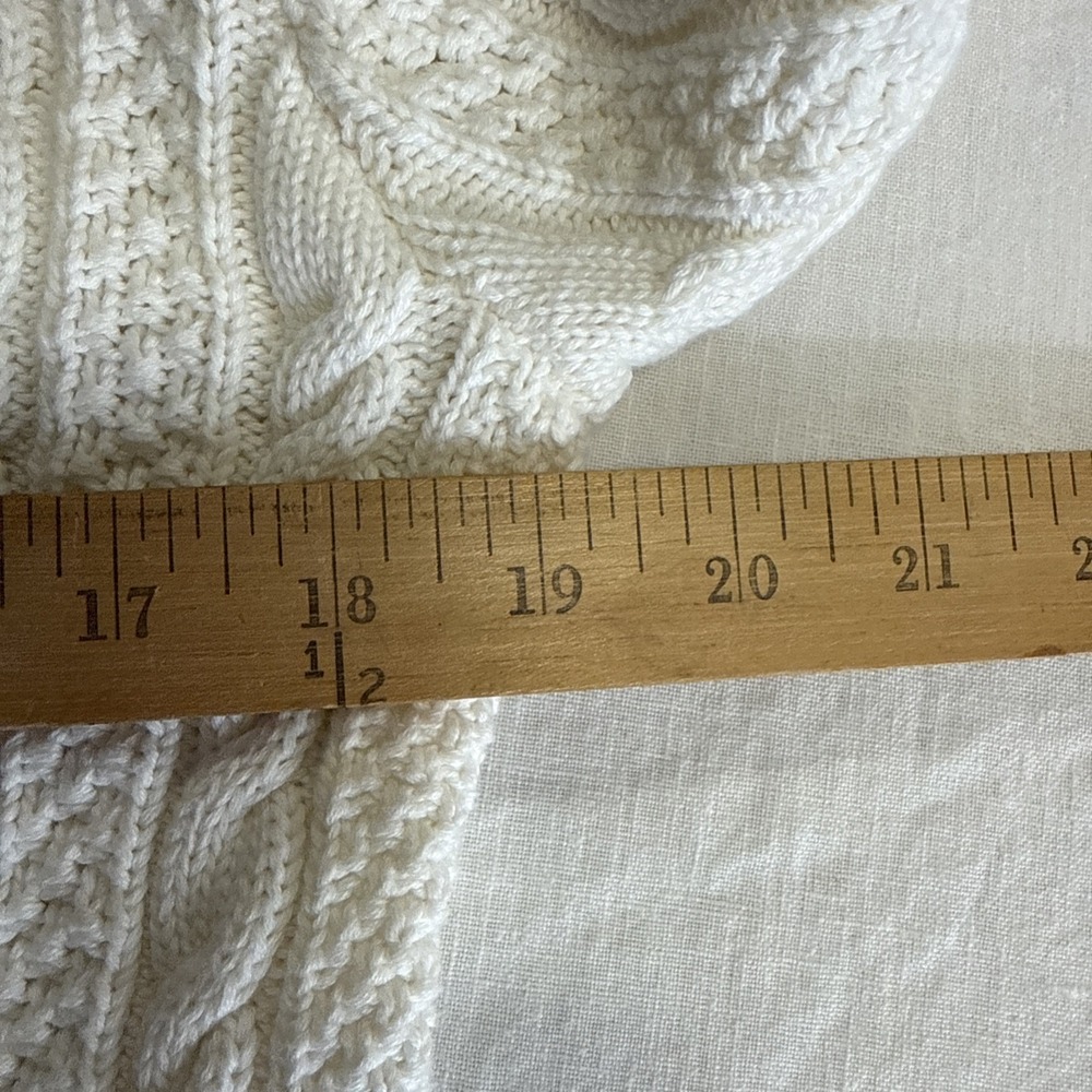L.L. Bean Womens Cream 100% Cotton Cable Knit Cardigan Size Small Classic - Picture 8 of 9